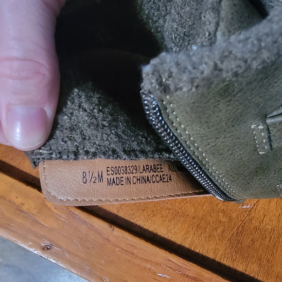 Women's Green/Brown Boots - Picture 5 of 6